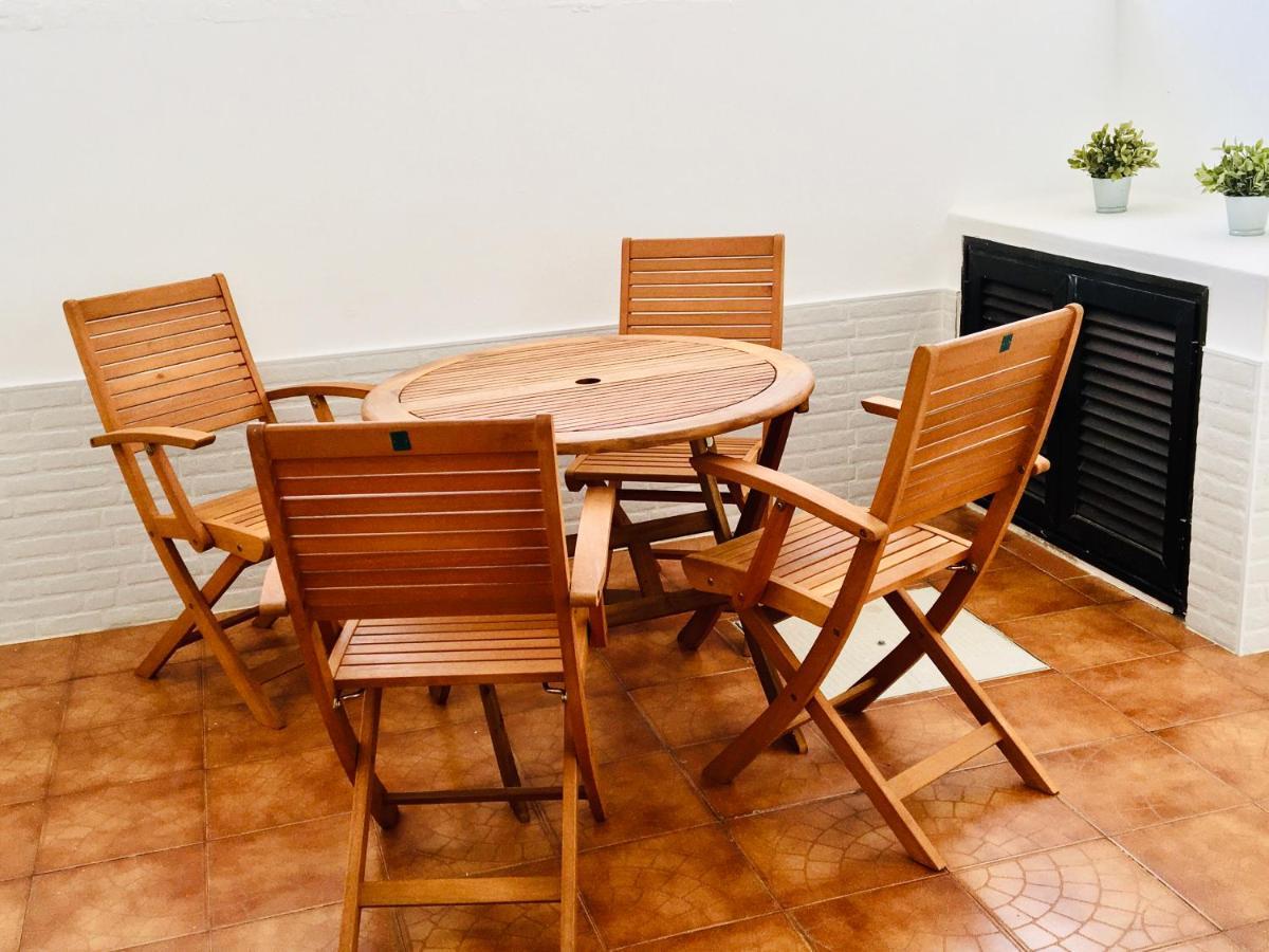 Apartamentos Anjomacar B Тегисе Екстериор снимка