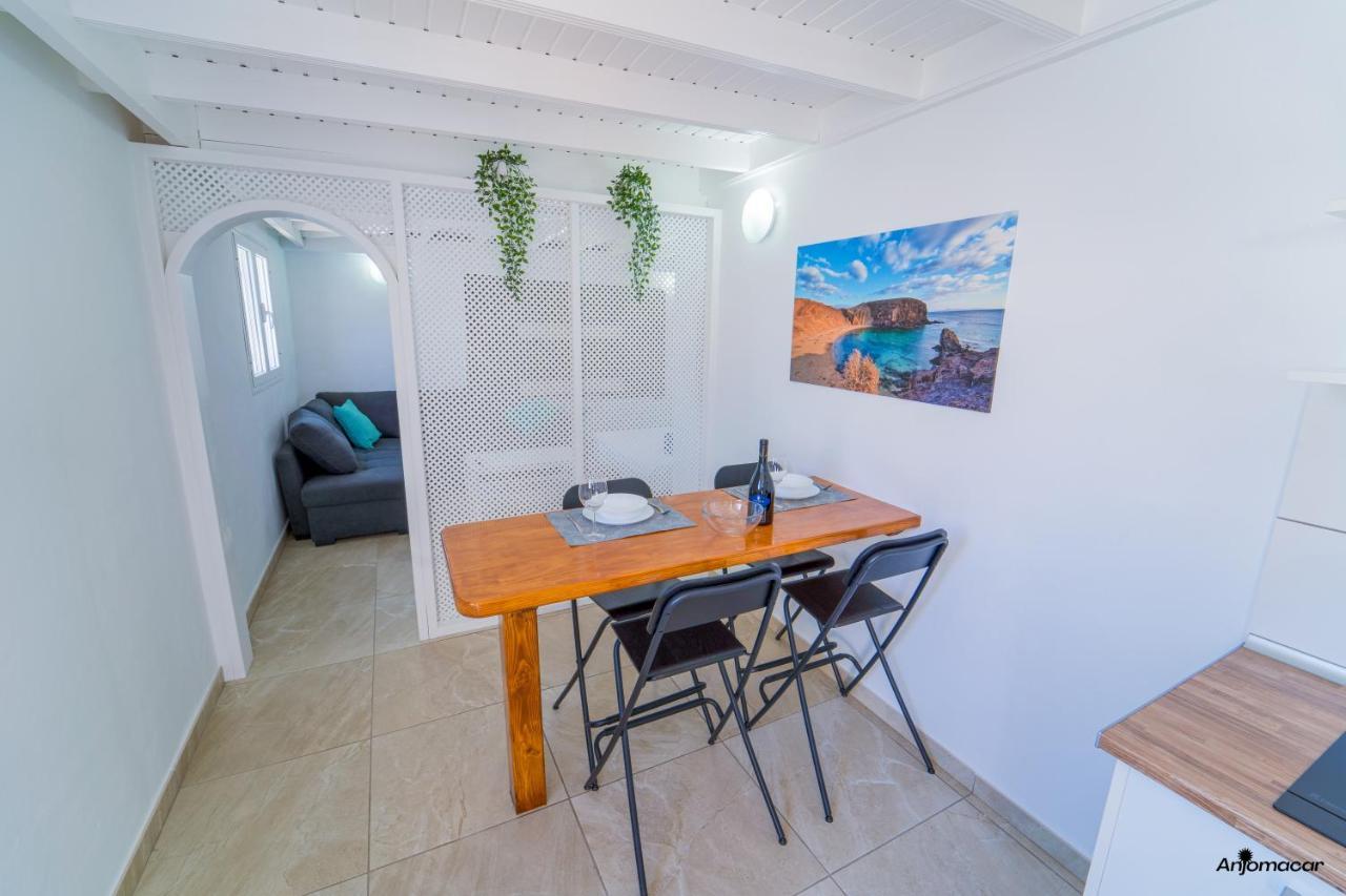 Apartamentos Anjomacar B Тегисе Екстериор снимка