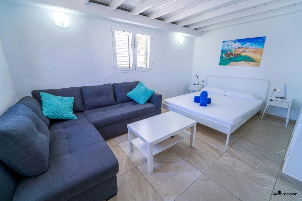 Apartamentos Anjomacar B Тегисе Екстериор снимка