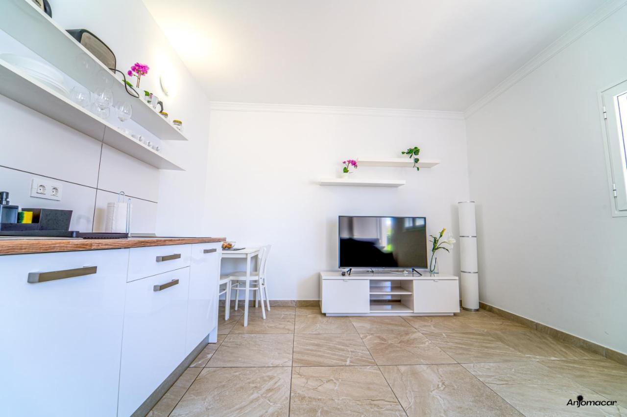 Apartamentos Anjomacar B Тегисе Екстериор снимка