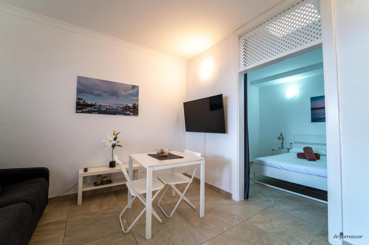 Apartamentos Anjomacar B Тегисе Екстериор снимка