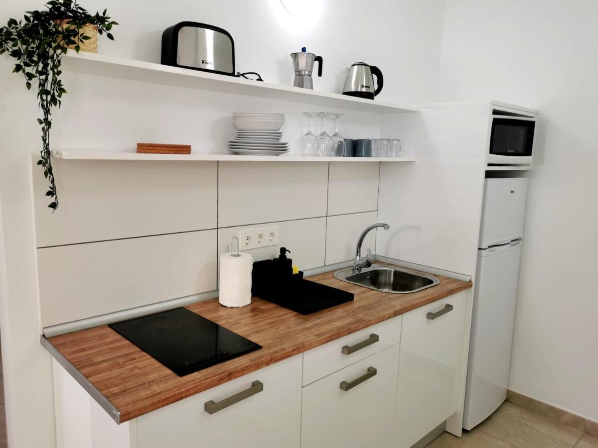 Apartamentos Anjomacar B Тегисе Екстериор снимка