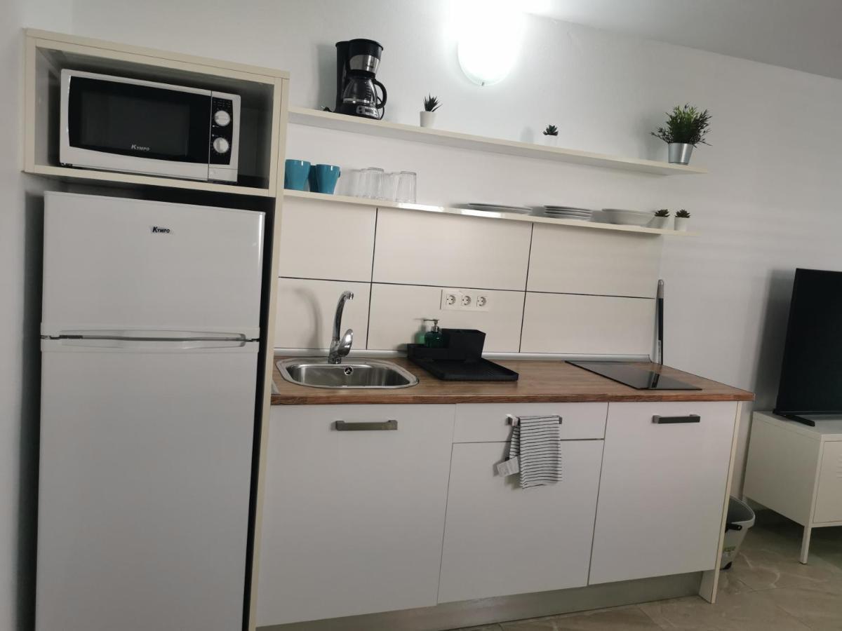 Apartamentos Anjomacar B Тегисе Екстериор снимка