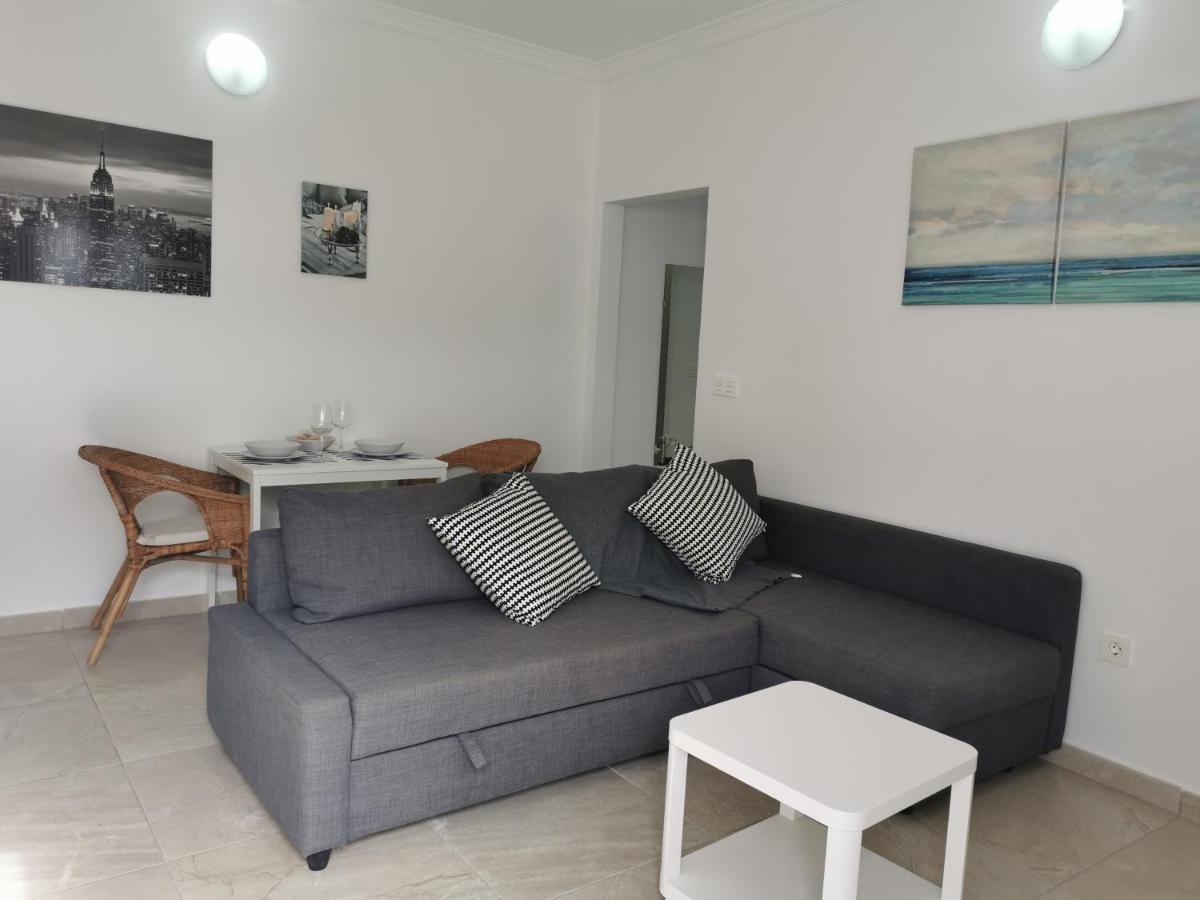 Apartamentos Anjomacar B Тегисе Екстериор снимка